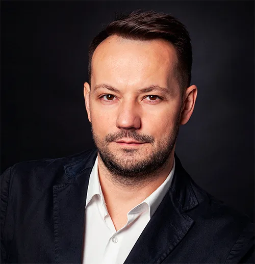 Александр Шестак